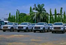 Taraba Governor Kefas Presents Official Vehicles To Newly Inaugurated LGA Chairmen