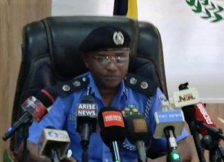 Police Foil Robbery Attempt In Agbor, Arrest Suspect, Recover Arms